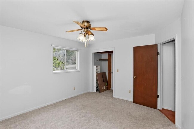 Building Photo - 4897 Lou Ivy Rd