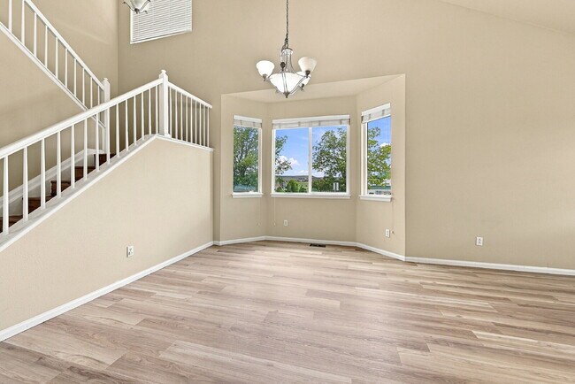 Building Photo - $3,545.95 with $300 Off The First Month's Rent, 5 Beds - 3.5 Baths, Single Family Home in Parker ...