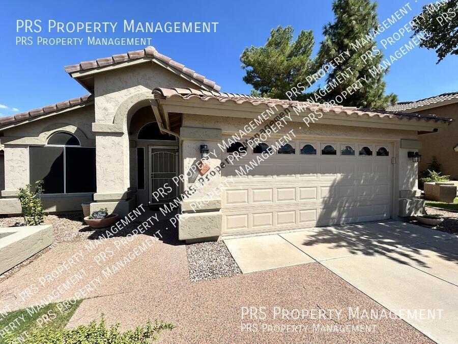 Building Photo - 855 N Quail Ln