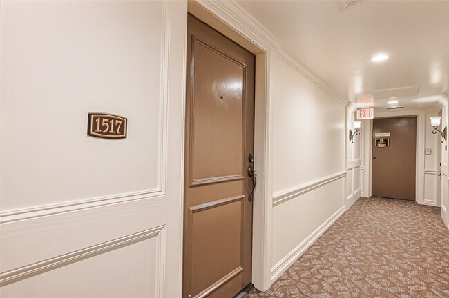 Foto del edificio - 3525 Sage Rd