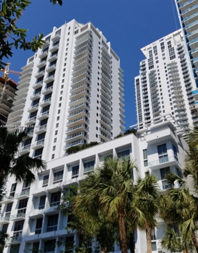 Foto del edificio - 1050 Brickell Ave