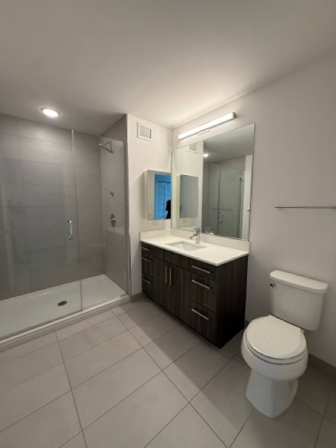 Building Photo - 41 E 8th St