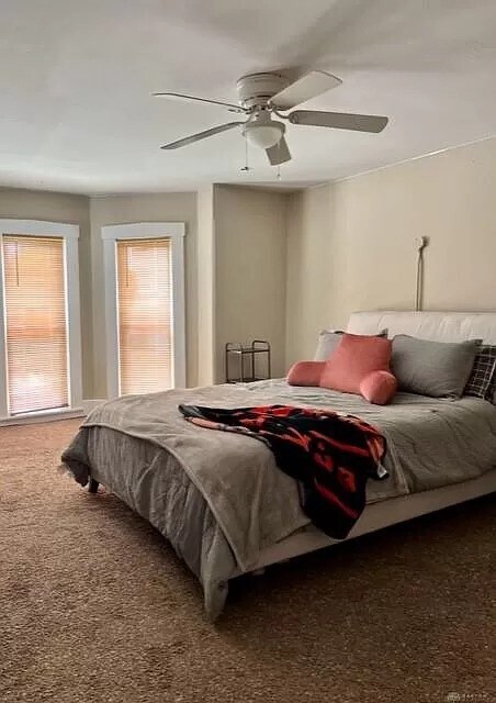 Dormitorio 2 - 226 E Market St