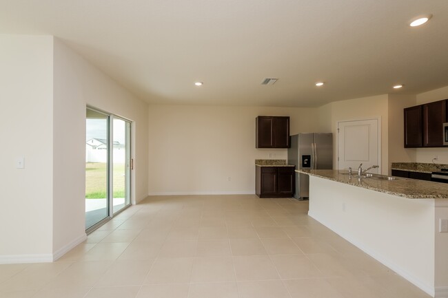 Building Photo - 1707 Johnson Pointe Dr