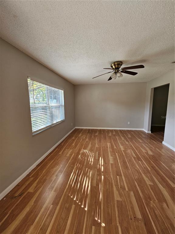 Building Photo - 4907 Barcelona St