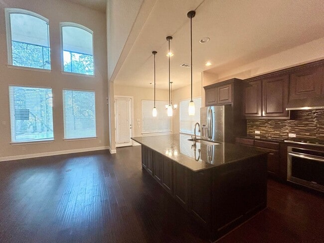 Charming 4-Bedroom Home in Prime North Cen... - Charming 4-Bedroom Home in Prime North Cen...