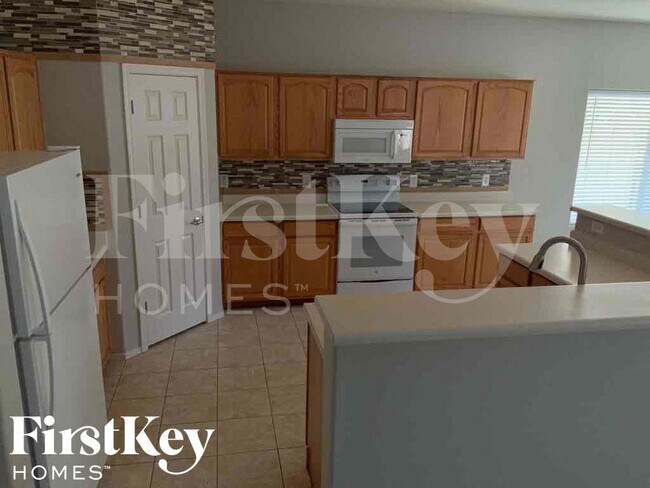 Building Photo - 3032 E Pinto Valley Rd