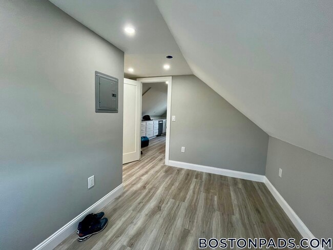 Building Photo - 103 Felton St