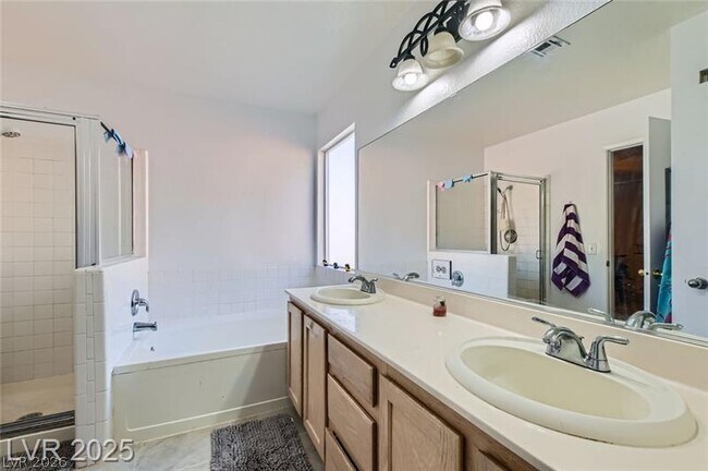Foto del edificio - 8249 Cactus Canyon Ct
