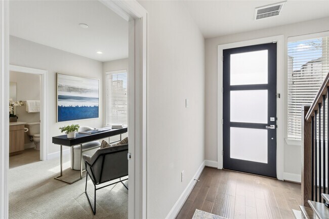 Foto del edificio - 1509 Elgin St