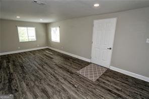 Building Photo - 5210 Chattahoochee St