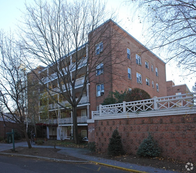 Greenwich Close Apartments Rentals Greenwich, CT