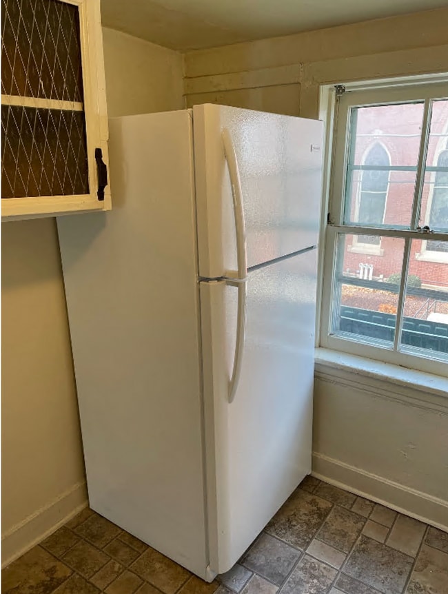 Foto del edificio - 105 S Church St