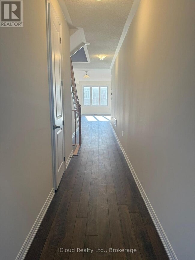 Building Photo - 137 Gear Ave
