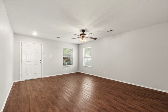 Foto del edificio - 7634 Appleberry Dr