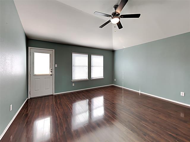 Foto del edificio - 3251 Torio