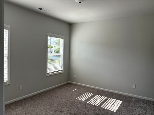 Foto del edificio - Charming 3BR Townhome in Adairsville