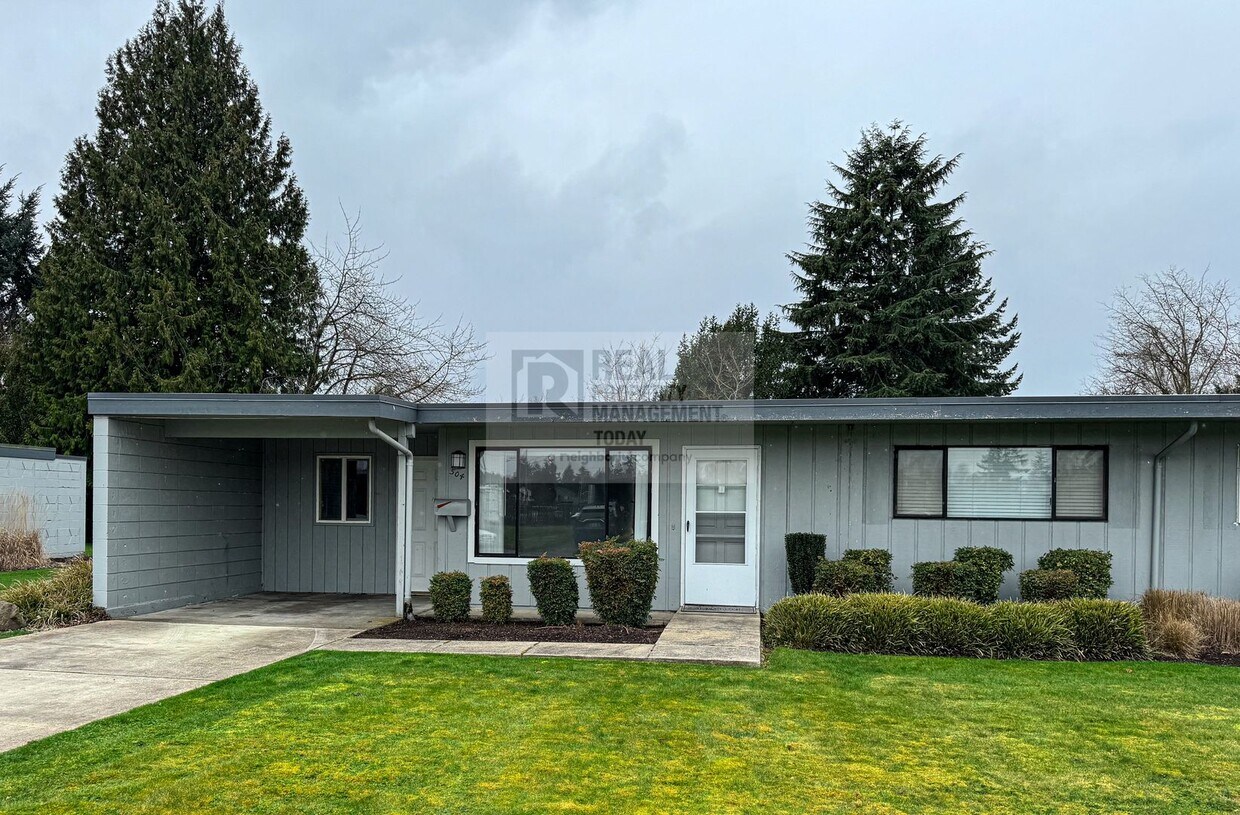504 12th St SE, Puyallup, WA 98372 Room for Rent in Puyallup, WA