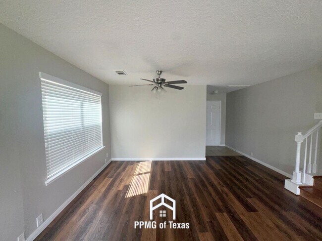 Foto del edificio - 18310 Atasca Wds Trce