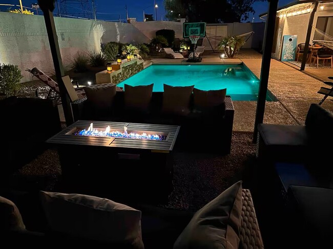 Photo - 609 N Balboa House