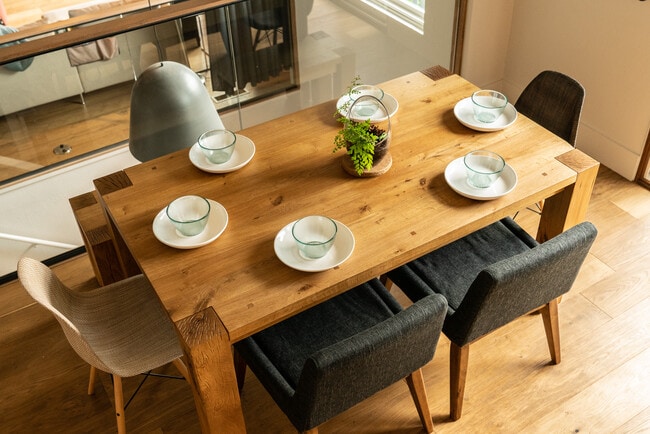 Open dining area - 5955 Fern St
