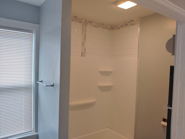 Foto del edificio - 2226 N Holton St