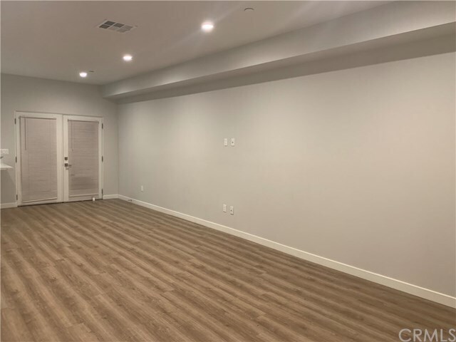 Foto del edificio - 22425 Del Valle St