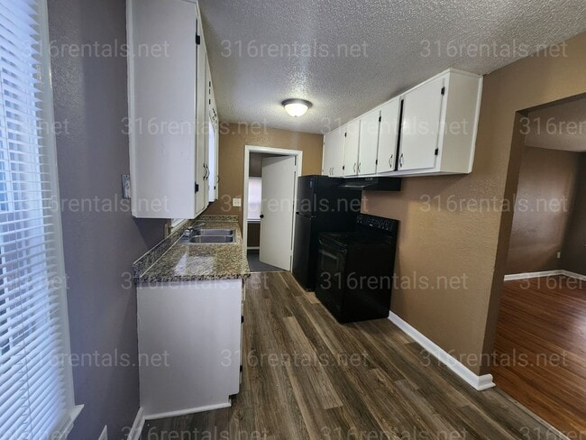 Foto del edificio - $999 - 3 bedroom/ 1 bathroom Single Family Home