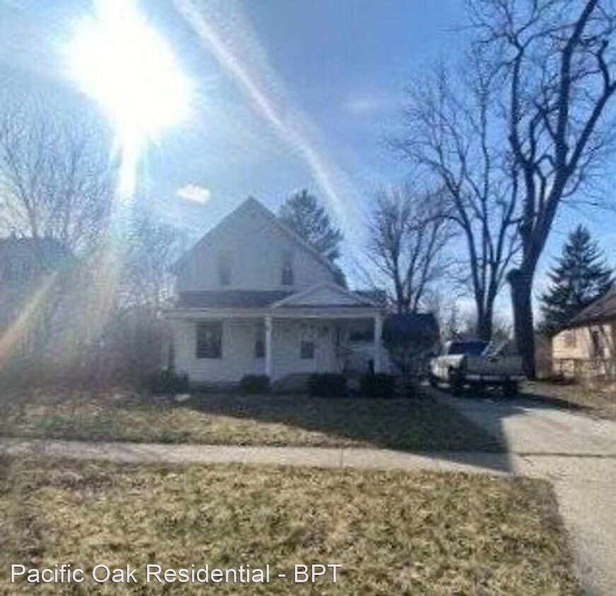 184 S Genesee St, Montrose, MI 48457 House Rental in Montrose, MI