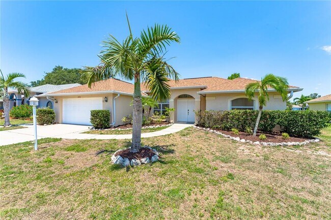 Foto del edificio - 5761 Stone Pointe Dr