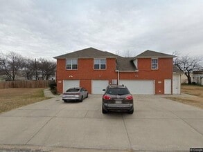 Building Photo - 108-A West