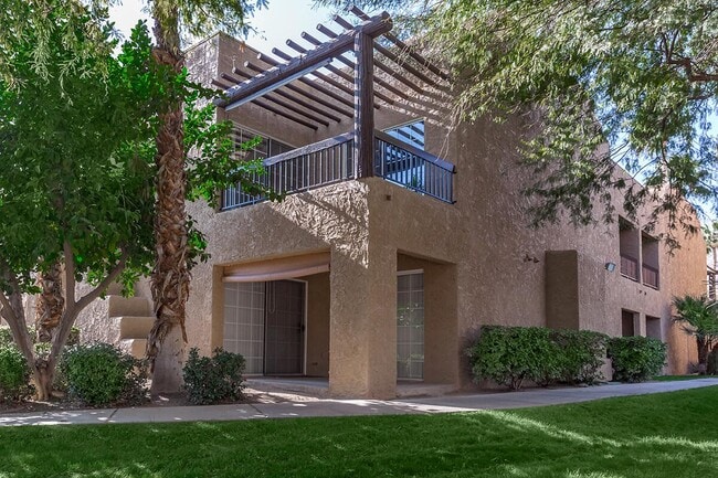 Building Photo - Palos Verdes Villas