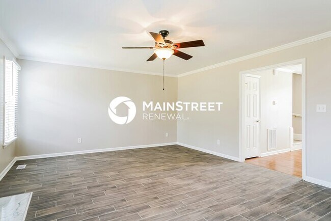 Building Photo - 3 Bedroom Pet-Friendly Home in Raleigh, NC with Main Street Renewal
