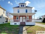 Primary Photo - 610 Main St