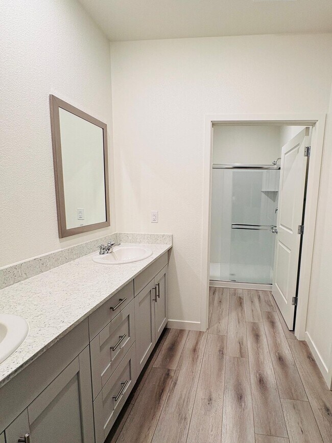 Foto del edificio - 1830 Orange Blossom Ln