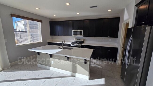 Building Photo - 2149 Neuer Dr