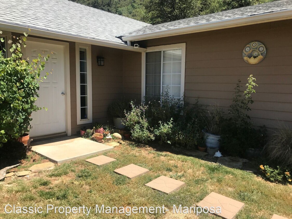 Foto principal - 3 br, 2 bath House - 4754 Triangle Rd