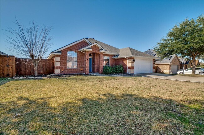 Building Photo - Amazing 3 Bed, 2 Bath Rental Available in ...