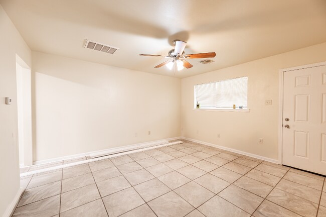 Foto del edificio - 3308 Park Blvd