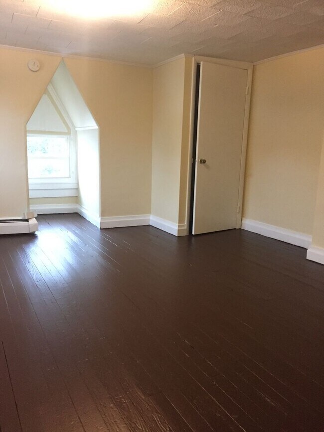 Foto del edificio - Spacious 3BR House in Columbia!