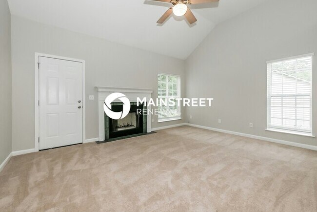 Foto del edificio - 4 Bedroom Pet-Friendly Home in Riverdale, ...
