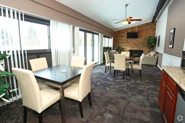 Community Room - Westgate VI