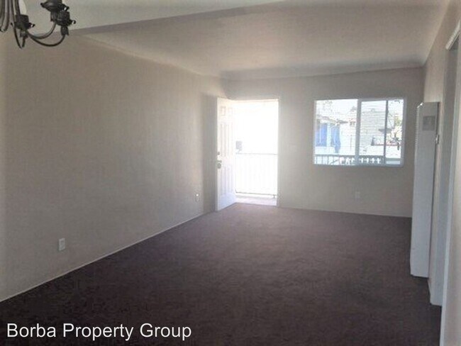 Building Photo - 547 E Dayman St