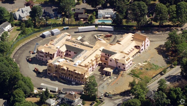 Building Photo - The Mariner Marblehead