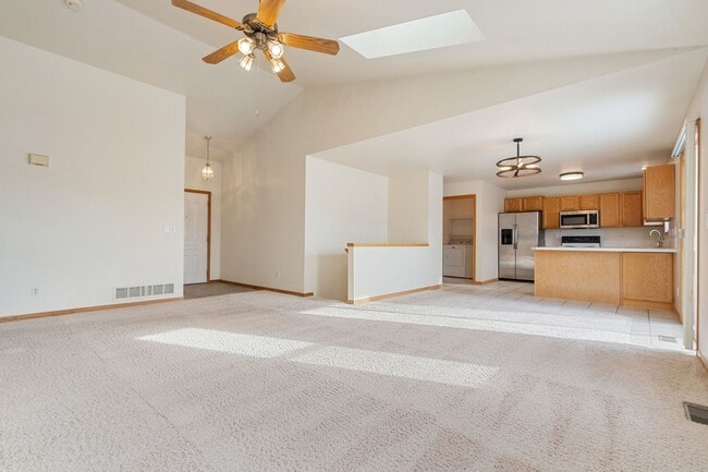 Foto del edificio - 2621 Pleasant Valley Rd