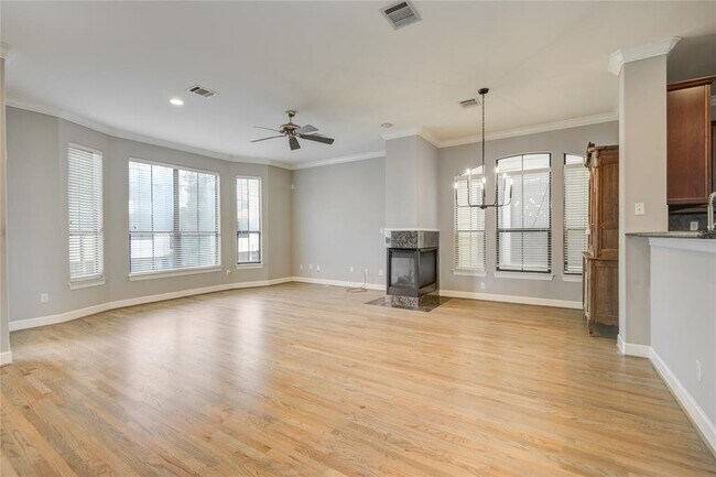Foto del edificio - 5510 Blossom St