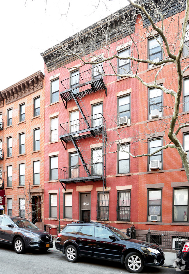 Building Photo - 503 Henry St
