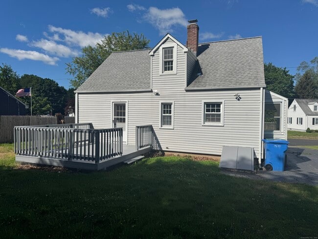 Building Photo - 17 Westview St