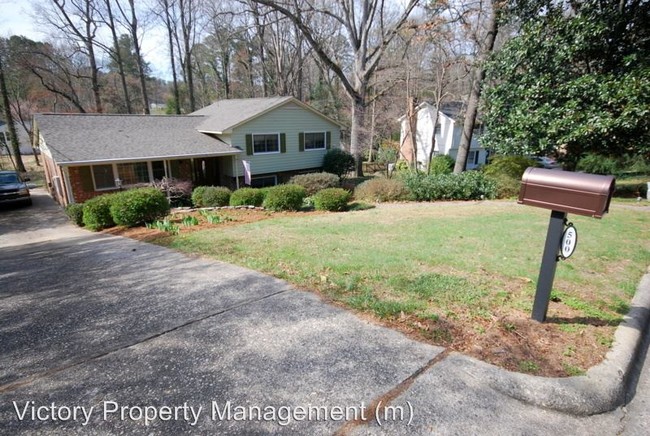 Building Photo - 500 Emerson Dr