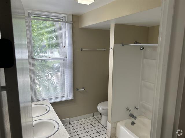 Building Photo - 1135 Vilas Ave